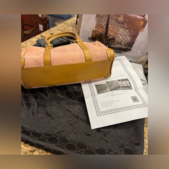 Want to be a Lucky Duck? Join my GiftAwaycongrats  @gabriellelee838 and @jtt1979 - Picture 7 of 15